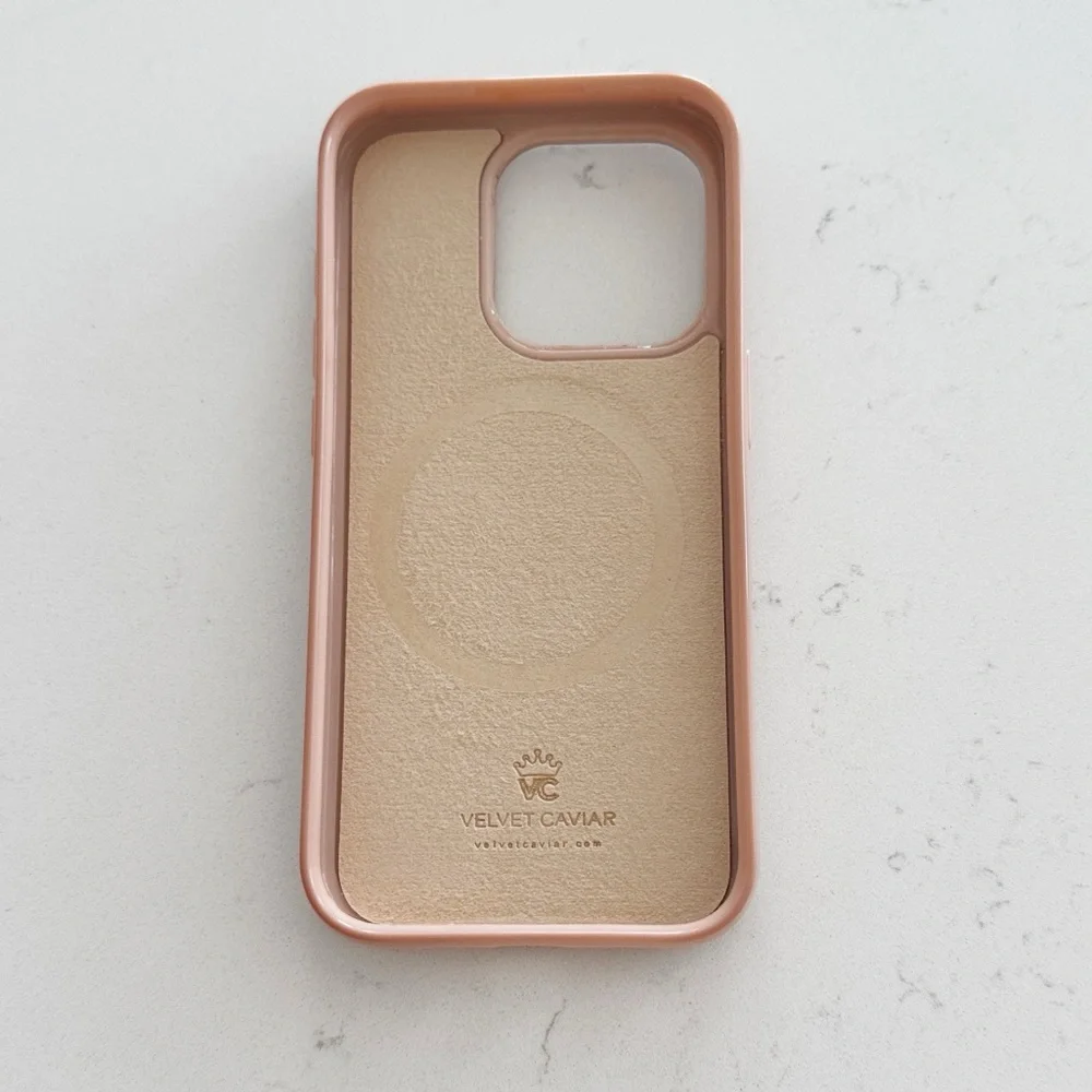 VELVET CAVIAR IPhone 15 Pro Case Mauve/Pink